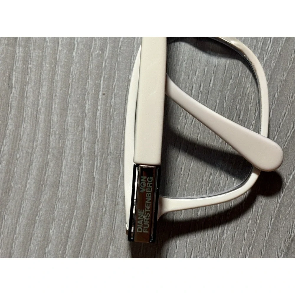 Diane von Furstenberg DVF5105 Navy Blue White Rectangular‎ Eyeglass Frames Sleek